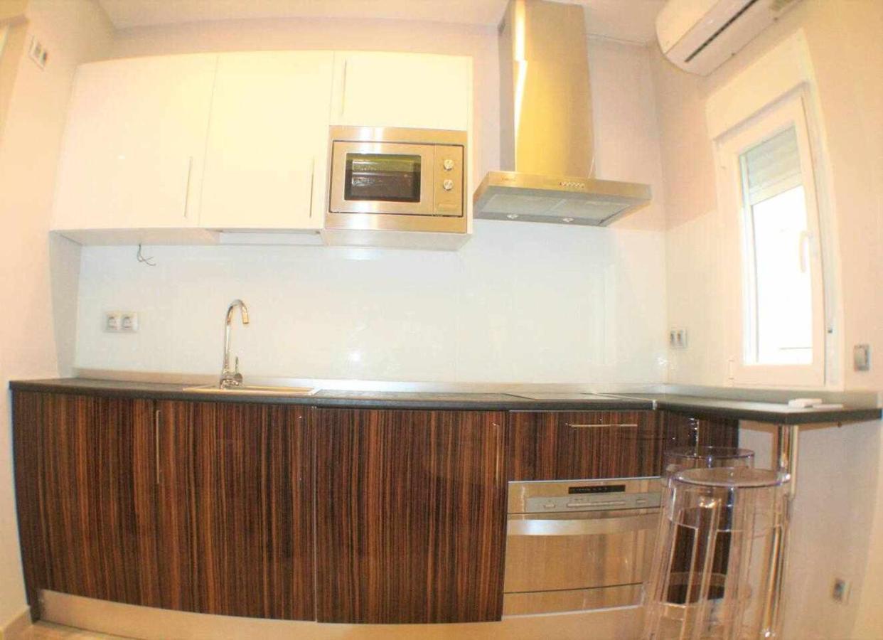 Apartamento Con Terraza Centrico Moderno Nuevo Madrid Exterior photo